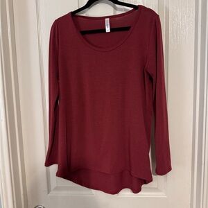 LuLaRoe Wine Red Relaxed Long Sleeve Top